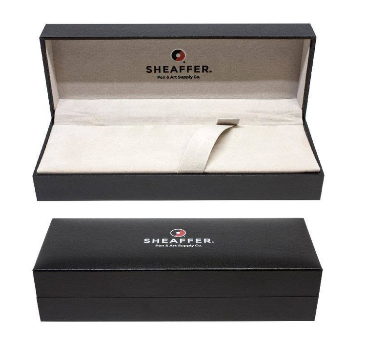 9471 Długopis Sheaffer kolekcja Sagaris, czarny, wykończenia w kolorze złotym